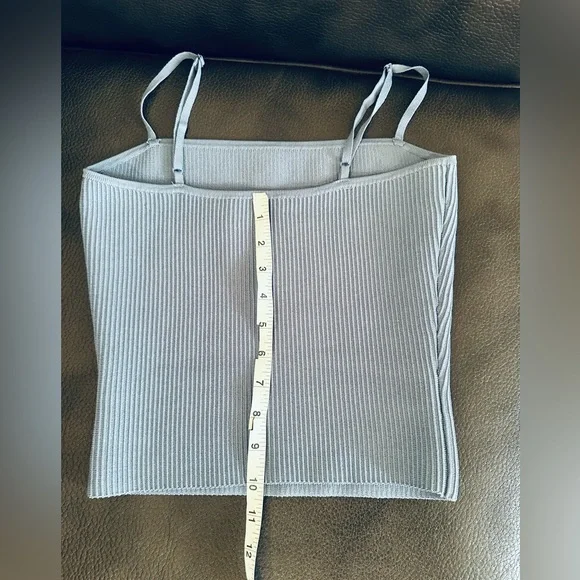 Babaton Contour Ribbed Cami – Size S - Picture 7 of 7